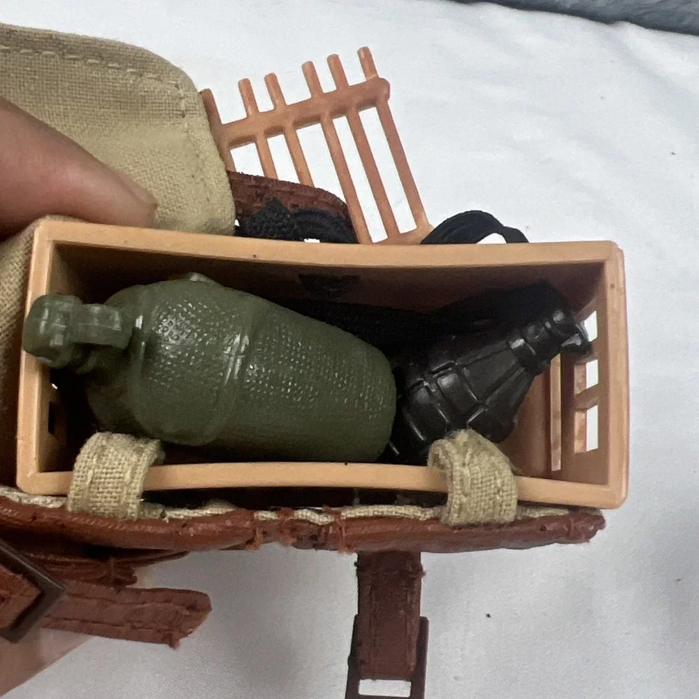 VTG GI Joe Pigeon Cage Back Pack w/ Grenade & Canteen 2000 Hasbro